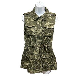 Decree Green Camouflage Cargo Pocket Zip Front Vest Size M